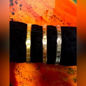 Roman Numeral Triple Colour Bangle Set (with free goldtone flower bangle)